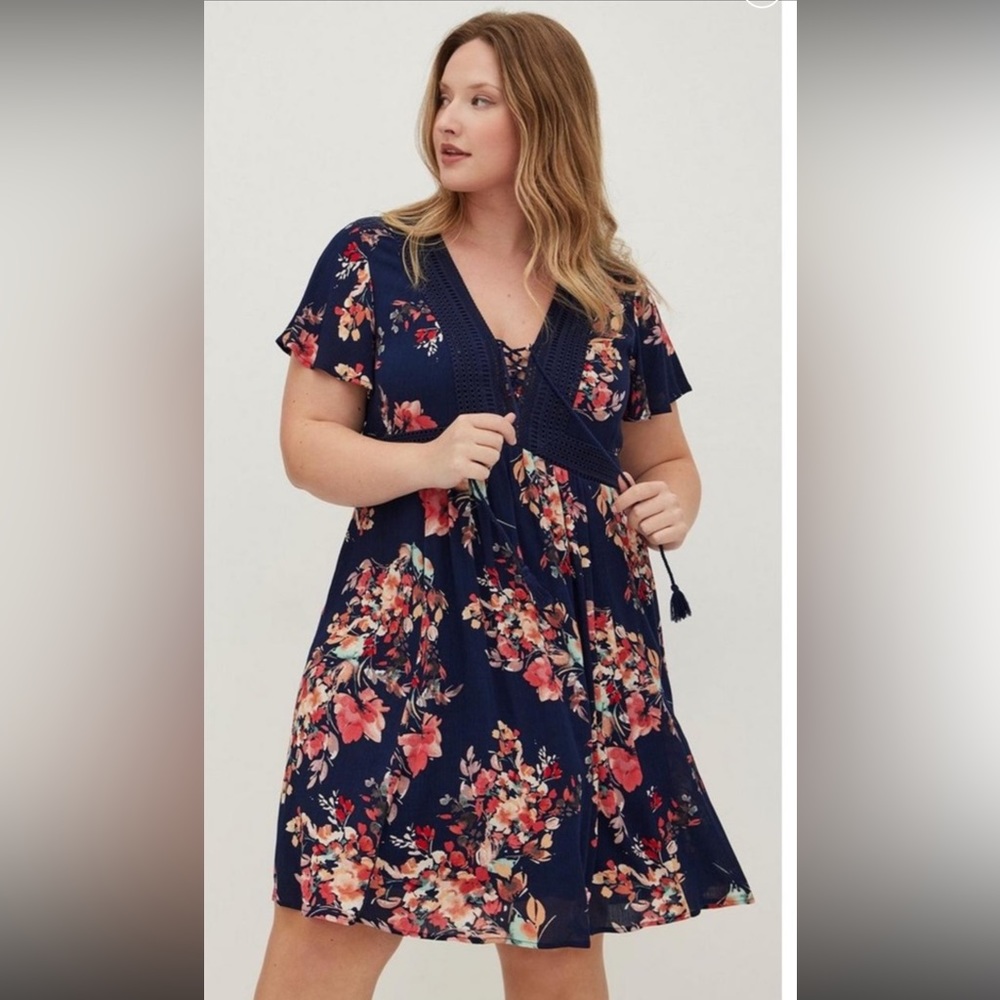 Torrid Blue Floral Print Short Sleeve Dress
